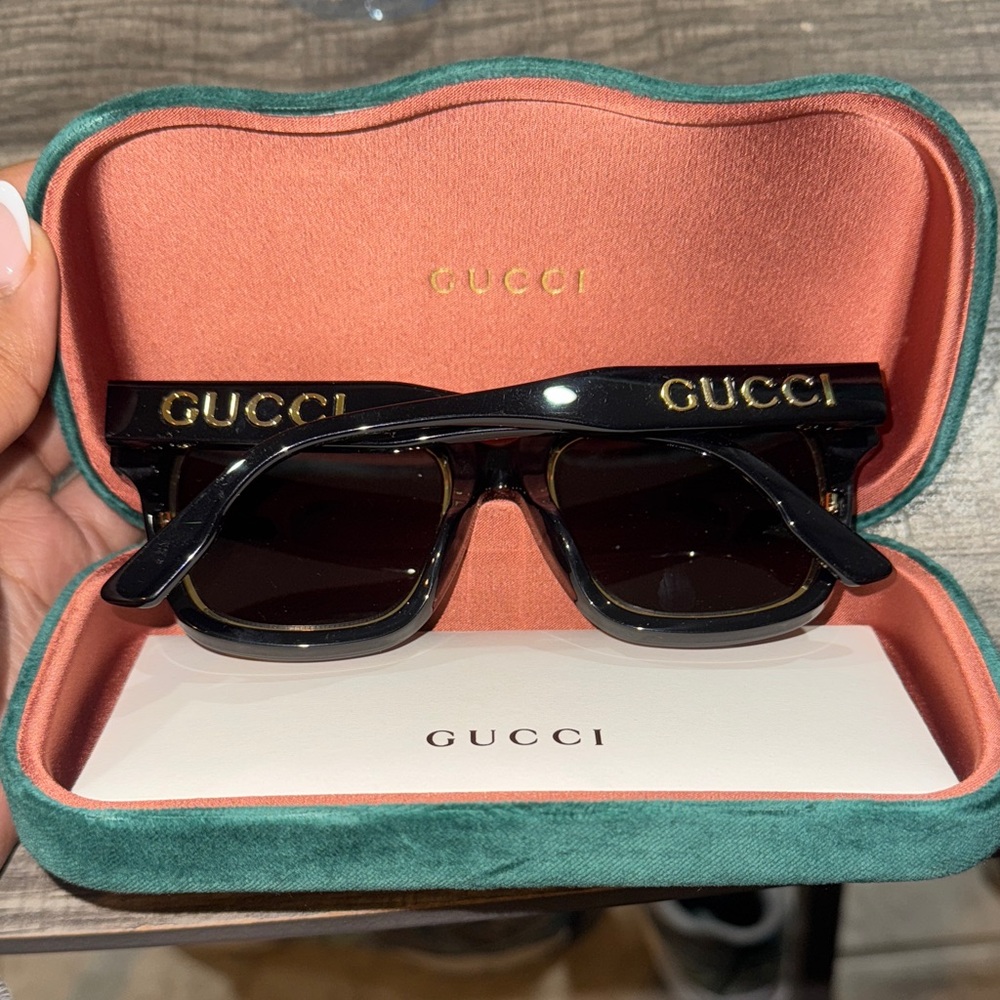 Gucci Black and Gold Sunglasses style GG1136SA